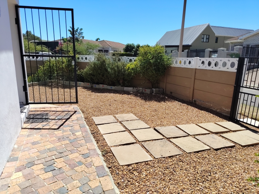 3 Bedroom Property for Sale in Pine Acres Western Cape